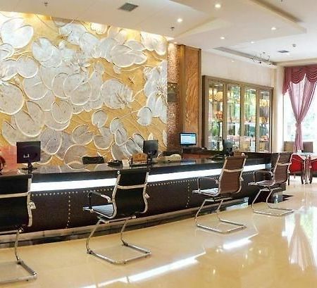 Byfond Hotel Shanghai Buitenkant foto